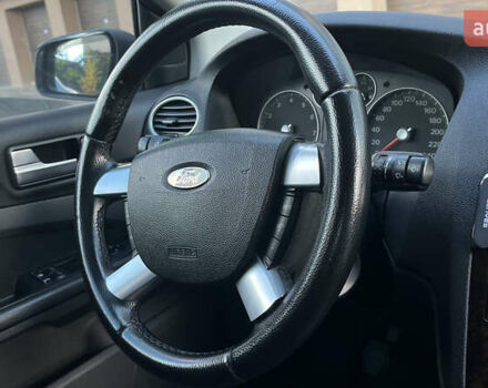 Форд Фокус 2005 в Виннице на Automoto.ua Серый Форд Фокус, объемом двигателя 1.6 л и пробегом 310 тыс. км за 3899 $, фото 17 на Automoto.ua