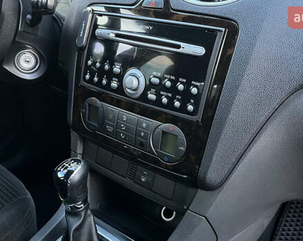 Форд Фокус 2005 в Виннице на Automoto.ua Серый Форд Фокус, объемом двигателя 1.6 л и пробегом 310 тыс. км за 3899 $, фото 18 на Automoto.ua