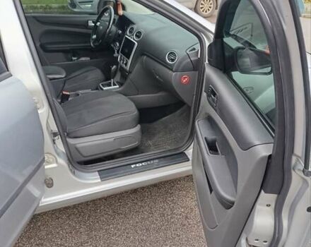 Форд Фокус 2005 у Києві на Automoto.ua Сірий Форд Фокус, об'ємом двигуна 1.56 л та пробігом 223 тис. км за 4900 $, фото 12 на Automoto.ua