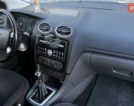 Форд Фокус 2005 в Виннице на Automoto.ua Серый Форд Фокус, объемом двигателя 1.6 л и пробегом 310 тыс. км за 3899 $, фото 22 на Automoto.ua