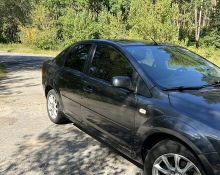 Сірий Форд Фокус, об'ємом двигуна 2 л та пробігом 334 тис. км за 4400 $, фото 3 на Automoto.ua