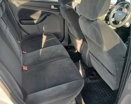 Сірий Форд Фокус, об'ємом двигуна 1.6 л та пробігом 291 тис. км за 4500 $, фото 34 на Automoto.ua