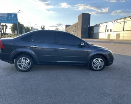 Серый Форд Фокус, объемом двигателя 0 л и пробегом 296 тыс. км за 4200 $, фото 2 на Automoto.ua