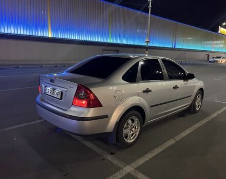 Серый Форд Фокус, объемом двигателя 1.6 л и пробегом 172 тыс. км за 5100 $, фото 4 на Automoto.ua