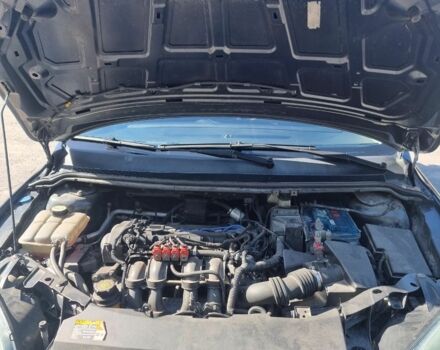 Серый Форд Фокус, объемом двигателя 1.6 л и пробегом 240 тыс. км за 4850 $, фото 10 на Automoto.ua