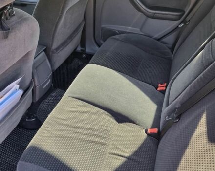 Серый Форд Фокус, объемом двигателя 1.6 л и пробегом 240 тыс. км за 4850 $, фото 8 на Automoto.ua