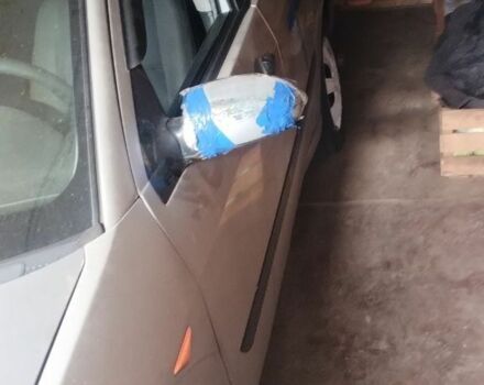 Серый Форд Фокус, объемом двигателя 0 л и пробегом 260 тыс. км за 900 $, фото 7 на Automoto.ua