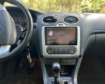 Сірий Форд Фокус, об'ємом двигуна 2 л та пробігом 334 тис. км за 4400 $, фото 17 на Automoto.ua