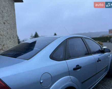 Серый Форд Фокус, объемом двигателя 1.6 л и пробегом 290 тыс. км за 2999 $, фото 24 на Automoto.ua