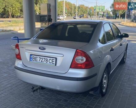 Сірий Форд Фокус, об'ємом двигуна 1.6 л та пробігом 263 тис. км за 4900 $, фото 11 на Automoto.ua
