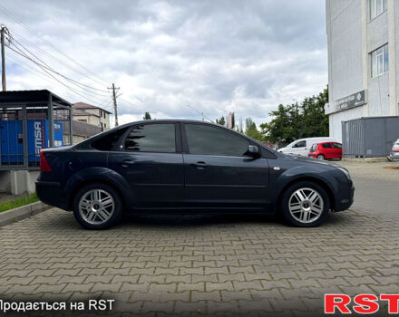 Серый Форд Фокус, объемом двигателя 1.6 л и пробегом 179 тыс. км за 3700 $, фото 4 на Automoto.ua