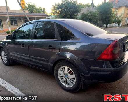 Серый Форд Фокус, объемом двигателя 1.6 л и пробегом 240 тыс. км за 4800 $, фото 2 на Automoto.ua