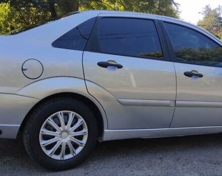 Серый Форд Фокус, объемом двигателя 2 л и пробегом 248 тыс. км за 5999 $, фото 4 на Automoto.ua