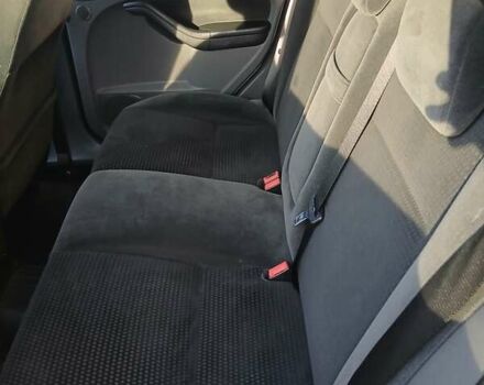 Сірий Форд Фокус, об'ємом двигуна 1.6 л та пробігом 291 тис. км за 4500 $, фото 3 на Automoto.ua