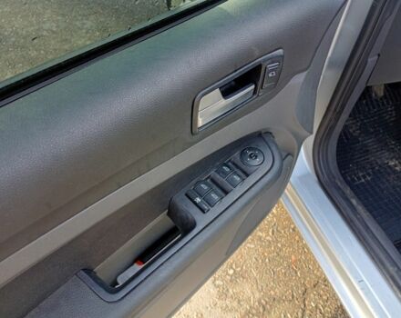 Сірий Форд Фокус, об'ємом двигуна 1.6 л та пробігом 153 тис. км за 5500 $, фото 5 на Automoto.ua