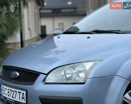 Серый Форд Фокус, объемом двигателя 1.6 л и пробегом 290 тыс. км за 2999 $, фото 6 на Automoto.ua
