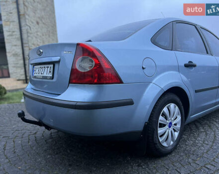 Серый Форд Фокус, объемом двигателя 1.6 л и пробегом 290 тыс. км за 2999 $, фото 23 на Automoto.ua