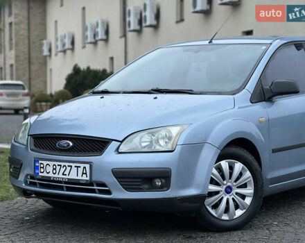 Серый Форд Фокус, объемом двигателя 1.6 л и пробегом 298 тыс. км за 2999 $, фото 4 на Automoto.ua