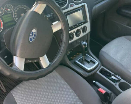 Серый Форд Фокус, объемом двигателя 1.6 л и пробегом 258 тыс. км за 4200 $, фото 6 на Automoto.ua