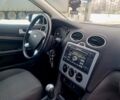 Серый Форд Фокус, объемом двигателя 1.6 л и пробегом 170 тыс. км за 4200 $, фото 14 на Automoto.ua