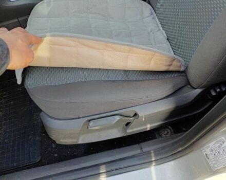 Сірий Форд Фокус, об'ємом двигуна 1.6 л та пробігом 153 тис. км за 5500 $, фото 7 на Automoto.ua