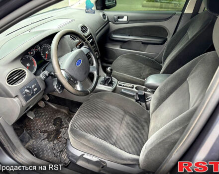 Серый Форд Фокус, объемом двигателя 1.6 л и пробегом 179 тыс. км за 3700 $, фото 13 на Automoto.ua