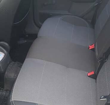 Сірий Форд Фокус, об'ємом двигуна 1.6 л та пробігом 168 тис. км за 6000 $, фото 10 на Automoto.ua