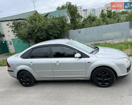 Серый Форд Фокус, объемом двигателя 1.6 л и пробегом 382 тыс. км за 3800 $, фото 7 на Automoto.ua