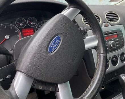 Серый Форд Фокус, объемом двигателя 1.6 л и пробегом 237 тыс. км за 5200 $, фото 5 на Automoto.ua