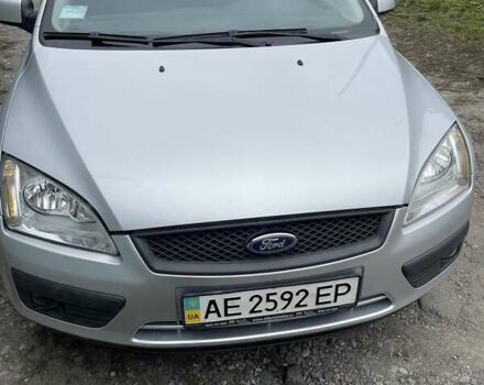 Серый Форд Фокус, объемом двигателя 1.6 л и пробегом 237 тыс. км за 5200 $, фото 1 на Automoto.ua