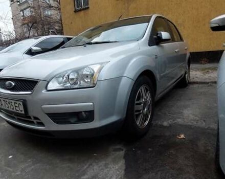 Серый Форд Фокус, объемом двигателя 1.6 л и пробегом 190 тыс. км за 4200 $, фото 2 на Automoto.ua