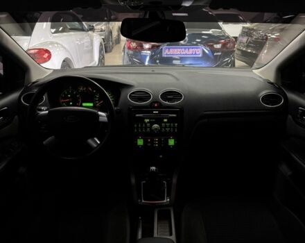 Сірий Форд Фокус, об'ємом двигуна 1.6 л та пробігом 158 тис. км за 5700 $, фото 12 на Automoto.ua