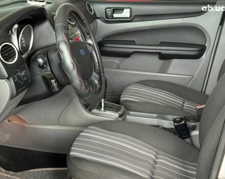 Серый Форд Фокус, объемом двигателя 1.6 л и пробегом 249 тыс. км за 5990 $, фото 8 на Automoto.ua