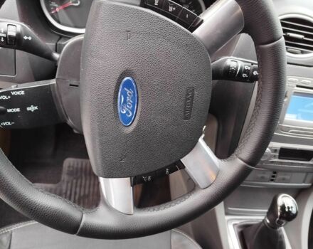 Сірий Форд Фокус, об'ємом двигуна 1.8 л та пробігом 197 тис. км за 5900 $, фото 8 на Automoto.ua