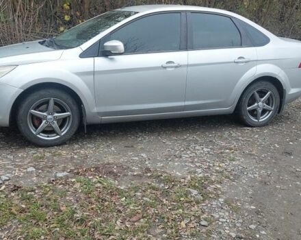 Серый Форд Фокус, объемом двигателя 1.6 л и пробегом 220 тыс. км за 3900 $, фото 1 на Automoto.ua