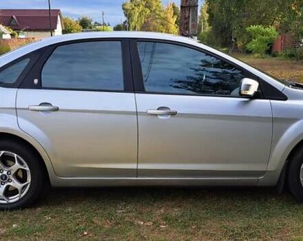 Серый Форд Фокус, объемом двигателя 1.6 л и пробегом 169 тыс. км за 5600 $, фото 5 на Automoto.ua