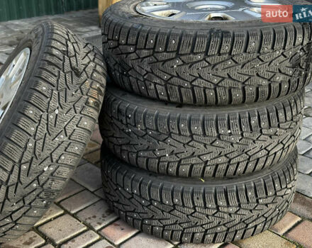 Серый Форд Фокус, объемом двигателя 1.6 л и пробегом 175 тыс. км за 5900 $, фото 4 на Automoto.ua