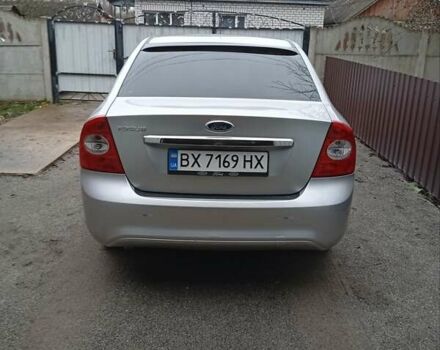 Серый Форд Фокус, объемом двигателя 1.6 л и пробегом 239 тыс. км за 5250 $, фото 5 на Automoto.ua