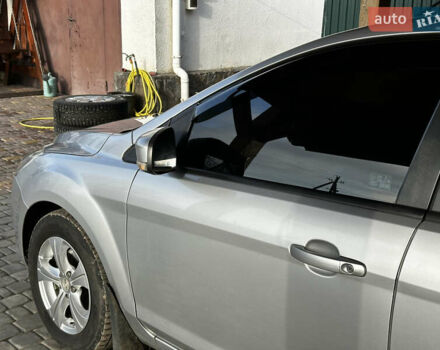 Серый Форд Фокус, объемом двигателя 1.6 л и пробегом 175 тыс. км за 5900 $, фото 14 на Automoto.ua