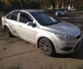 Серый Форд Фокус, объемом двигателя 1.6 л и пробегом 155 тыс. км за 3500 $, фото 1 на Automoto.ua