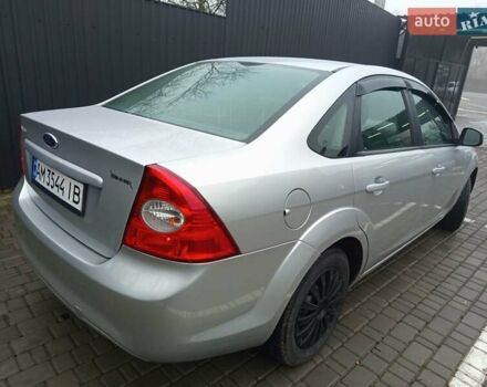 Серый Форд Фокус, объемом двигателя 1.6 л и пробегом 118 тыс. км за 4800 $, фото 8 на Automoto.ua