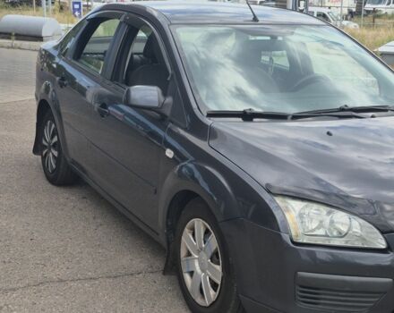 Сірий Форд Фокус, об'ємом двигуна 1 л та пробігом 197 тис. км за 4350 $, фото 2 на Automoto.ua