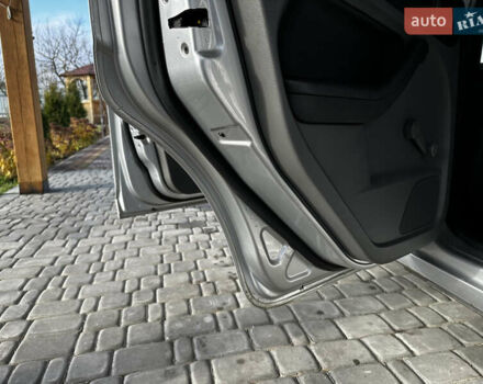 Серый Форд Фокус, объемом двигателя 1.6 л и пробегом 175 тыс. км за 5900 $, фото 38 на Automoto.ua