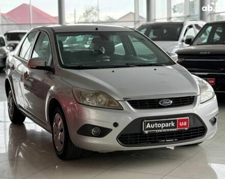 Серый Форд Фокус, объемом двигателя 1.6 л и пробегом 249 тыс. км за 5990 $, фото 2 на Automoto.ua