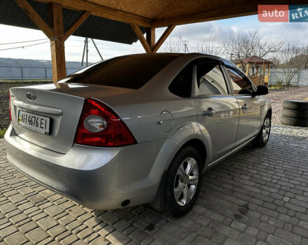 Серый Форд Фокус, объемом двигателя 1.6 л и пробегом 175 тыс. км за 5900 $, фото 18 на Automoto.ua