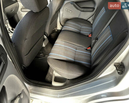 Серый Форд Фокус, объемом двигателя 1.6 л и пробегом 175 тыс. км за 5900 $, фото 39 на Automoto.ua