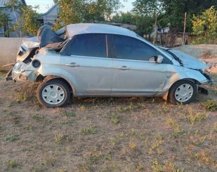 Серый Форд Фокус, объемом двигателя 1.6 л и пробегом 200 тыс. км за 1000 $, фото 2 на Automoto.ua