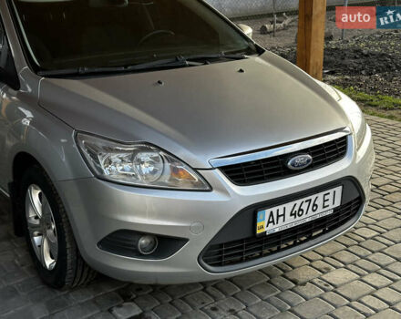 Серый Форд Фокус, объемом двигателя 1.6 л и пробегом 175 тыс. км за 5900 $, фото 7 на Automoto.ua