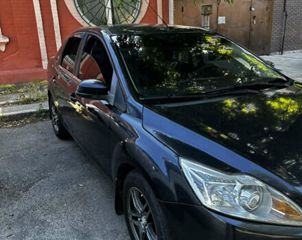 Сірий Форд Фокус, об'ємом двигуна 1.6 л та пробігом 193 тис. км за 4800 $, фото 8 на Automoto.ua