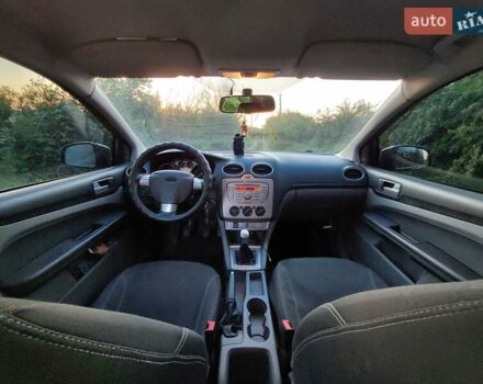 Форд Фокус 2009 в Одессе на Automoto.ua Серый Форд Фокус, объемом двигателя 1.6 л и пробегом 333 тыс. км за 5000 $, фото 9 на Automoto.ua